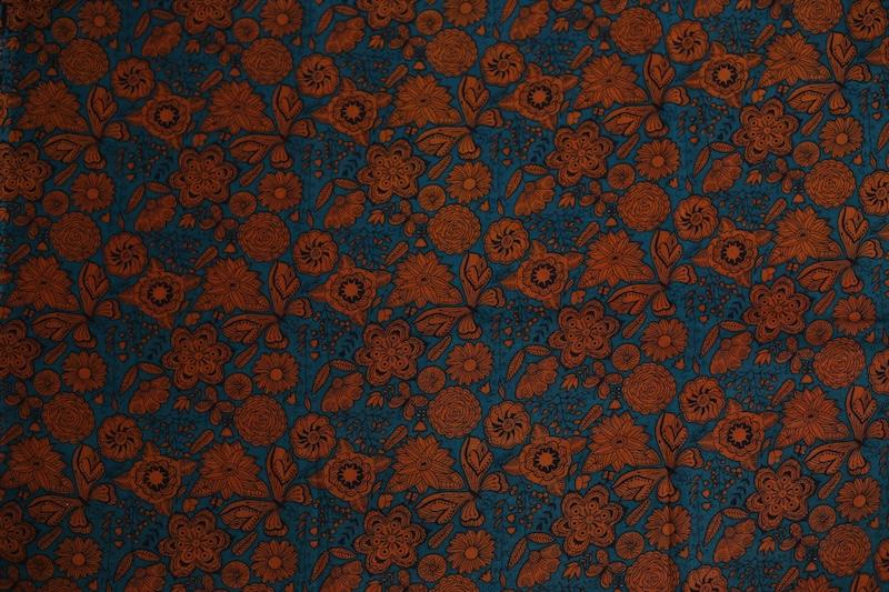 UOG-010 2 Piece Printed Doria Lawn Un-Stitched Suit